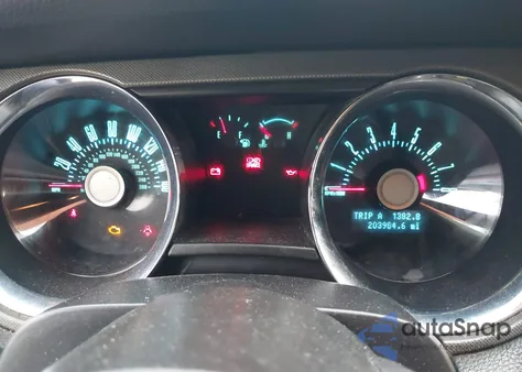 2011 Ford Mustang V6 z USA, uszkodzony, nr VIN 1ZVBP8AM5B5154811